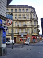 DIGITAL CAMERA