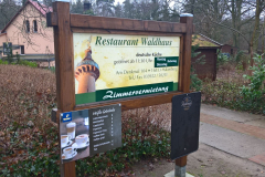 Spaziergang am Hakenberger Denkmal und am Neuruppiner Bollwerk (25. Dezember 2016)